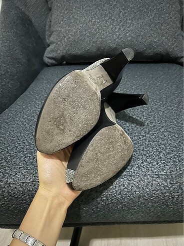 Topuklu ayakkabı - Görsel 6