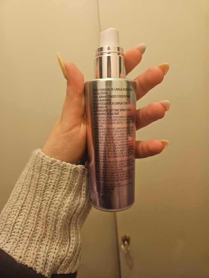 MAC Parlak Bej Makyaj Sabitleyici Sprey - Görsel 3