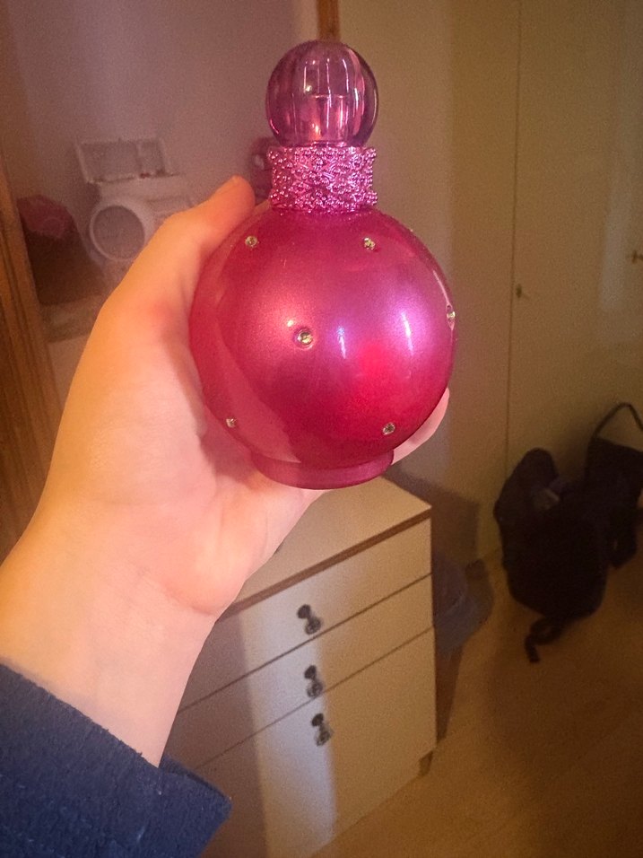 Britney Spears Fantasy Kadın Parfümü 100 ml - Görsel 4