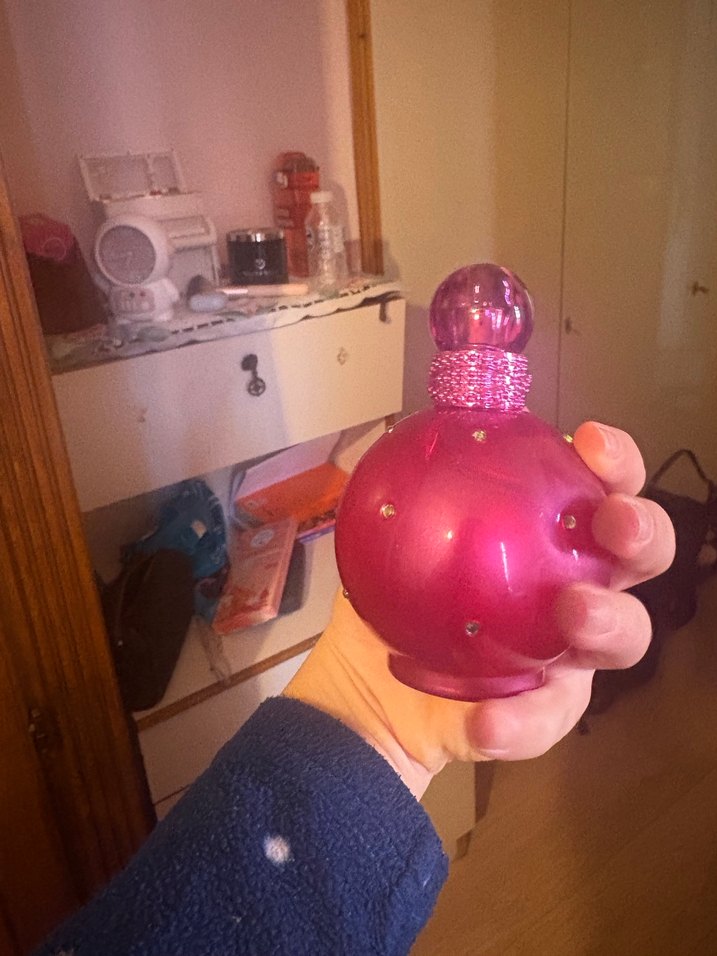 Britney Spears Fantasy Kadın Parfümü 100 ml - Görsel 3