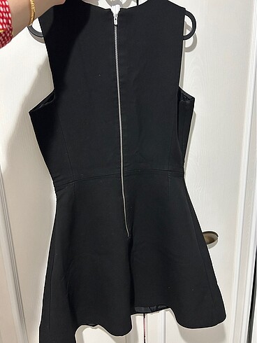 Zara Zara , beli dar mini Çan elbise