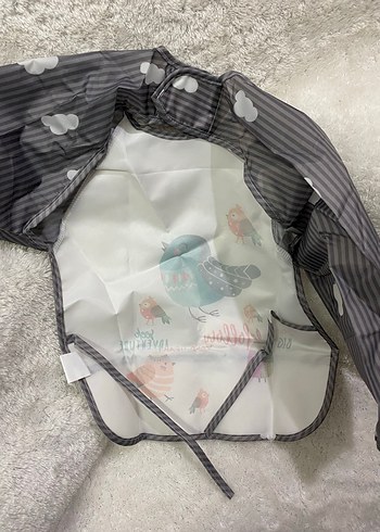 Uzun Kollu Baskılı Gri Bebek Önlüğü - Görsel 2