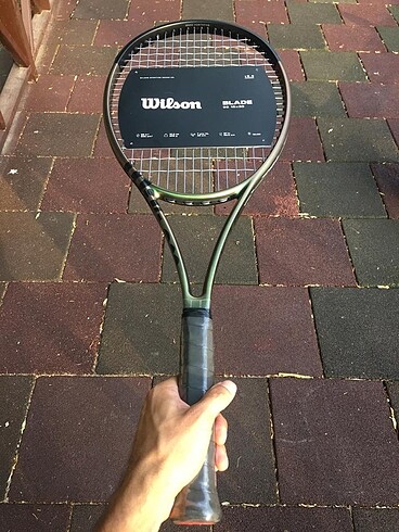  Beden Wilson Blade 98 18x20 L2 305gr