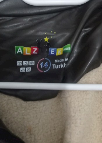 Kahverengi Nakışlı Kadın Deri Ceket - Görsel 2