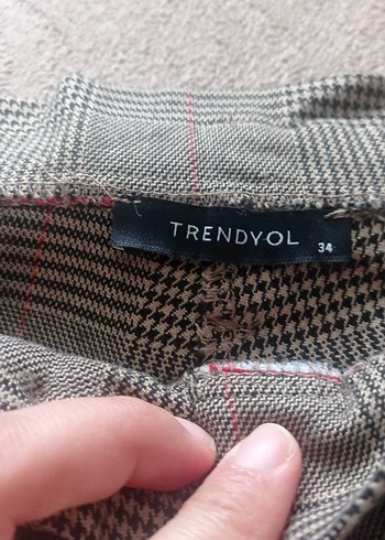 Gri Kemerli Mini Kadın Şort - Görsel 2