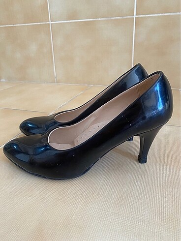 Diğer Stiletto