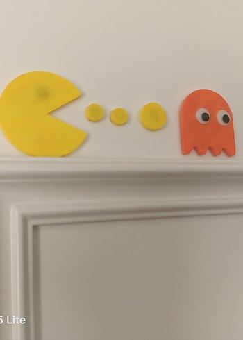 Renkli Pac-Man kapi susu