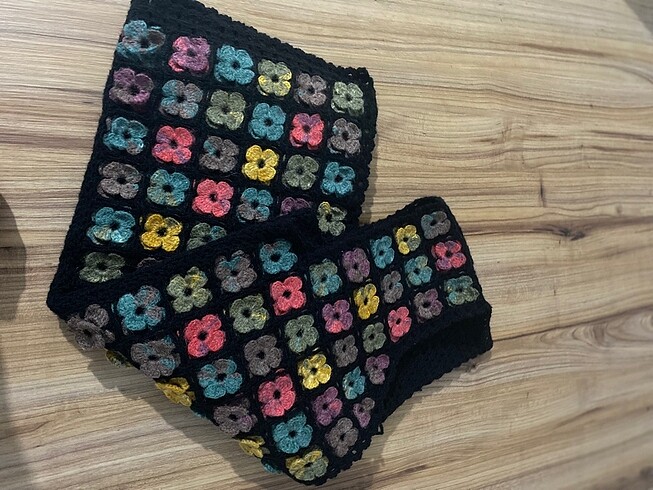 Motif yelek