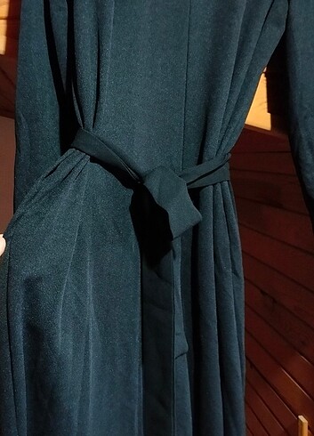 Cepli, kuşaklı, siyah tulum  - Görsel 3