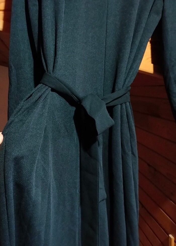 Cepli, kuşaklı, siyah tulum  - Görsel 3