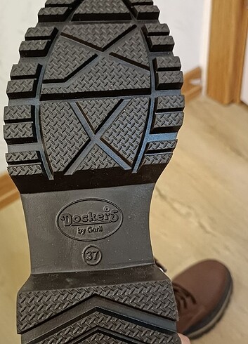 37 Beden Dockers çizme bot