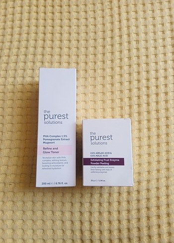 The Purest Solutions Enzim Peeling + Pha complex glow tonik