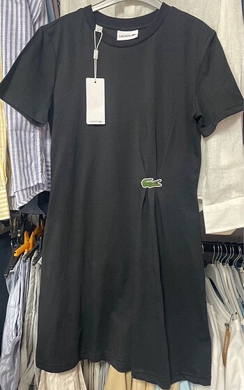 Siyah Lacoste elbise