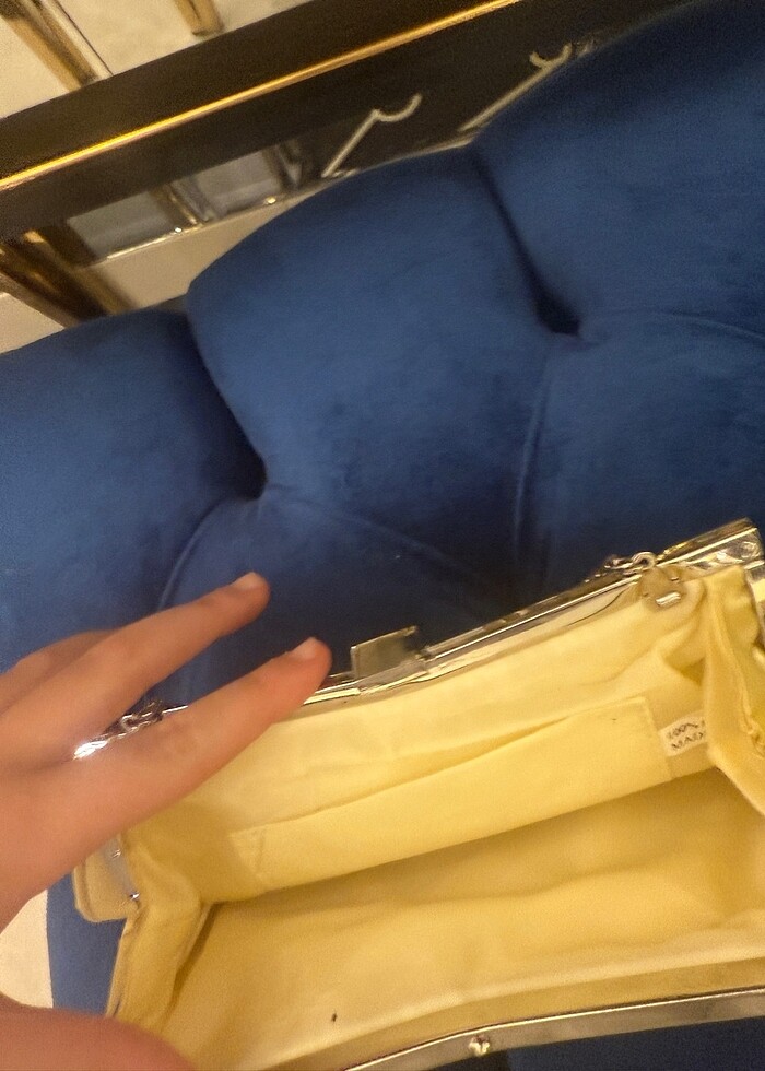 Sarı abiye çanta - Görsel 2