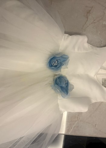 Kız Çocuk Beyaz Straplez Tül Elbise - Görsel 2