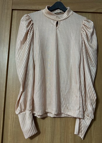 H&M Bej Pilili Uzun Kollu Kadın Bluz