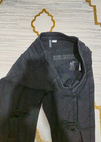 hm marka yirtik jean - Görsel 3