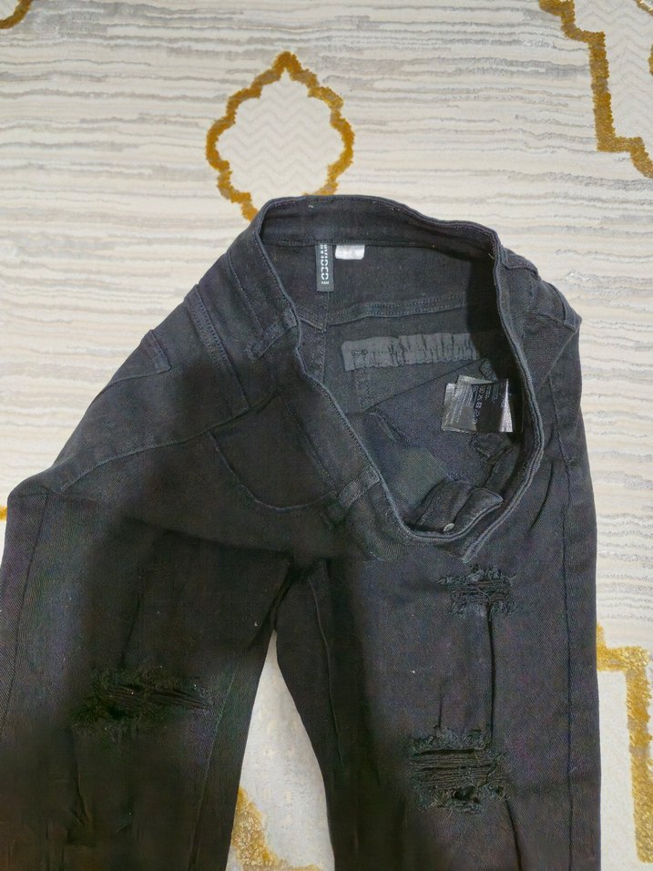 hm marka yirtik jean - Görsel 3
