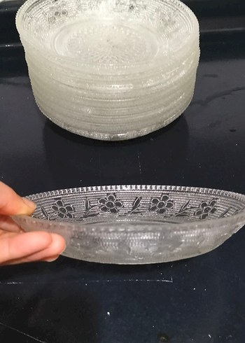 İşlemeli Parlak Beyaz Tabak - Görsel 3