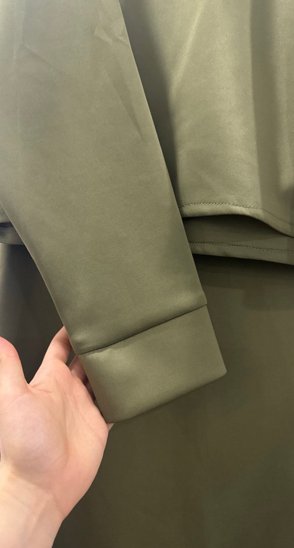 Haki etekli takım scuba kumaş - Görsel 4