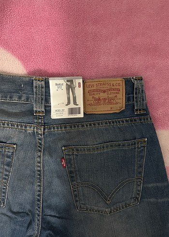 Levis 512 Bootcut