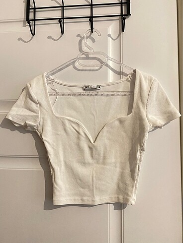 Zara beyaz crop s yeni