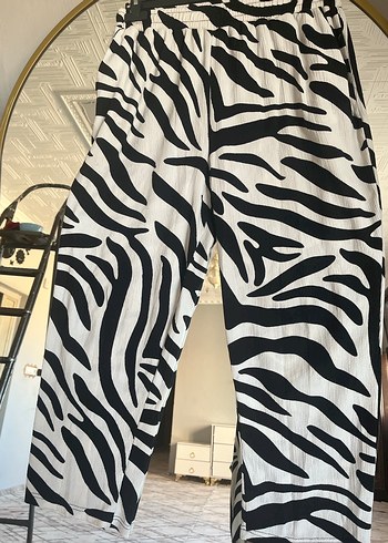 Zebra Desenli Kadın Uzun Kollu Mini Gömlek - Görsel 3