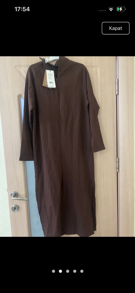 Kahverengi Uzun Kollu Düz Uzun Elbise - Görsel 2