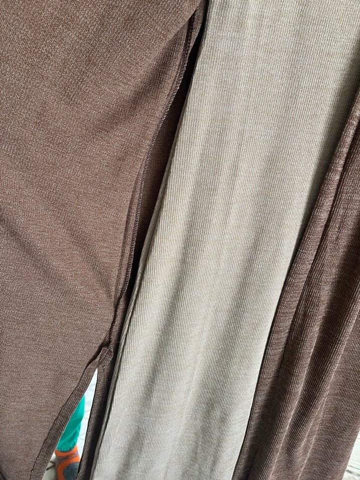 Bej Uzun Yünlü Dökümlü Anne Kabanı - Görsel 4