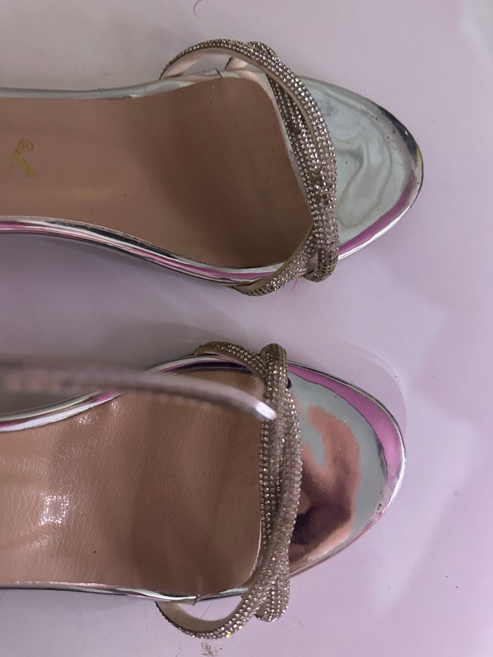 Topuklu Yakkabı - Görsel 4