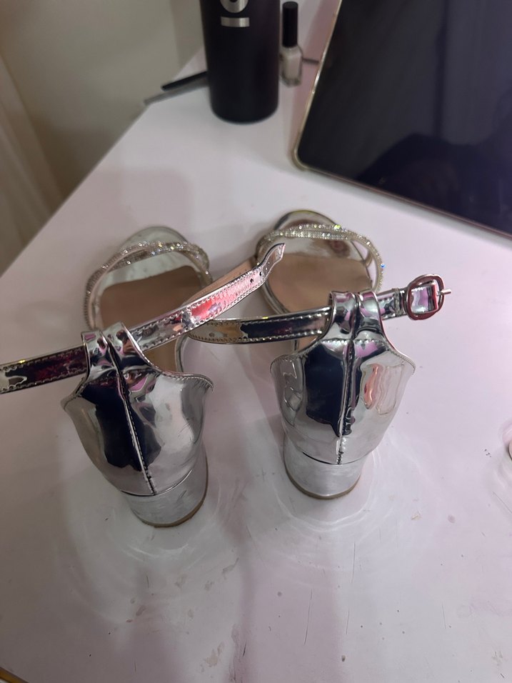 Topuklu Yakkabı - Görsel 3