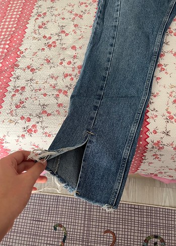 40 Beden mavi Renk Kadın Mavi Kot Pantolon Yırtmaçlı