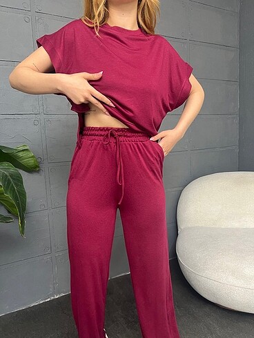 xl Beden Oysho alt üst takım 5 renk seçeneği