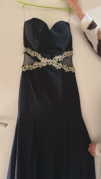 Siyah uzun abiye - Görsel 2