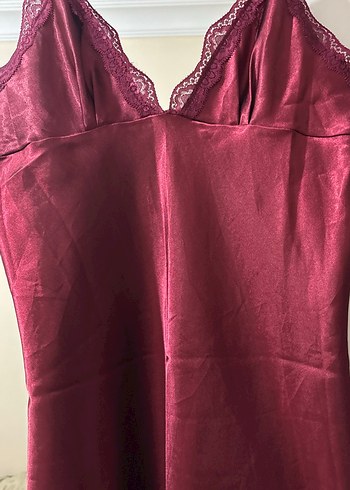 Bordo Parlak Askılı Midi Gecelik - Görsel 2