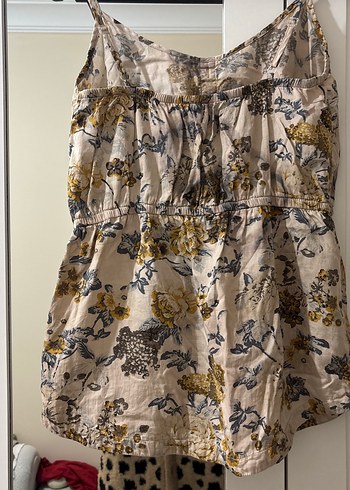 Çiçek Desenli Askılı Keten bluz - Görsel 4