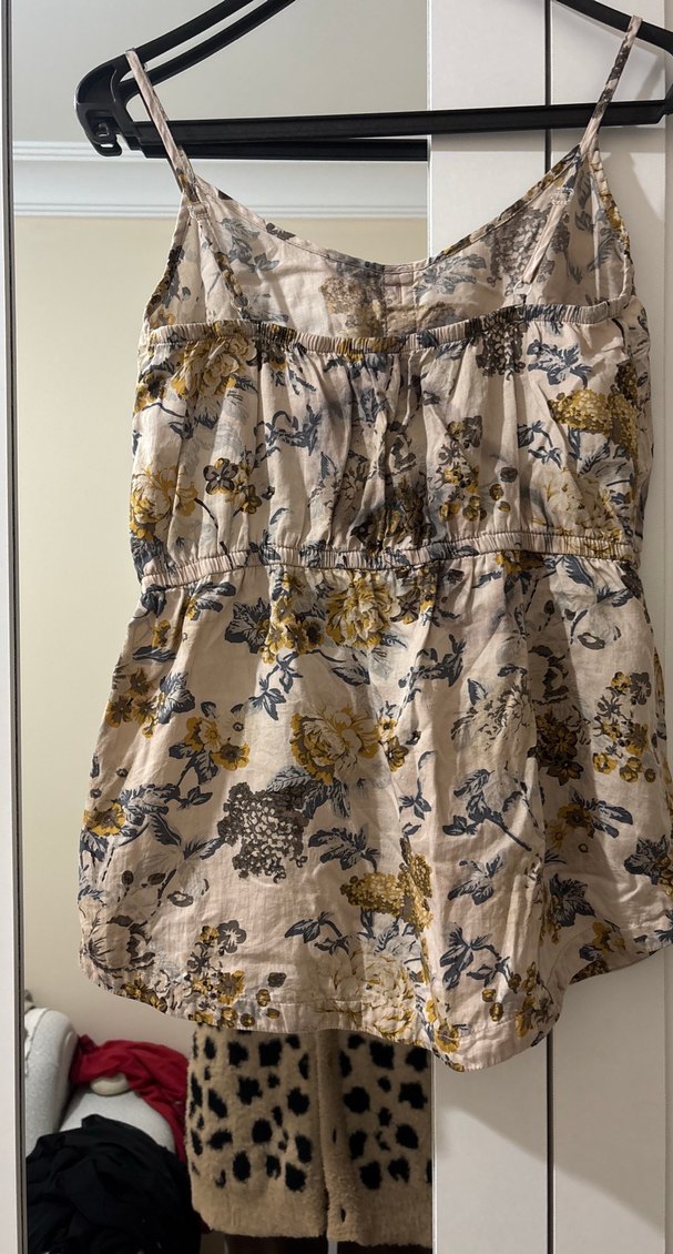 Çiçek Desenli Askılı Keten bluz - Görsel 4