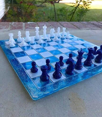 Cam satranç takımları