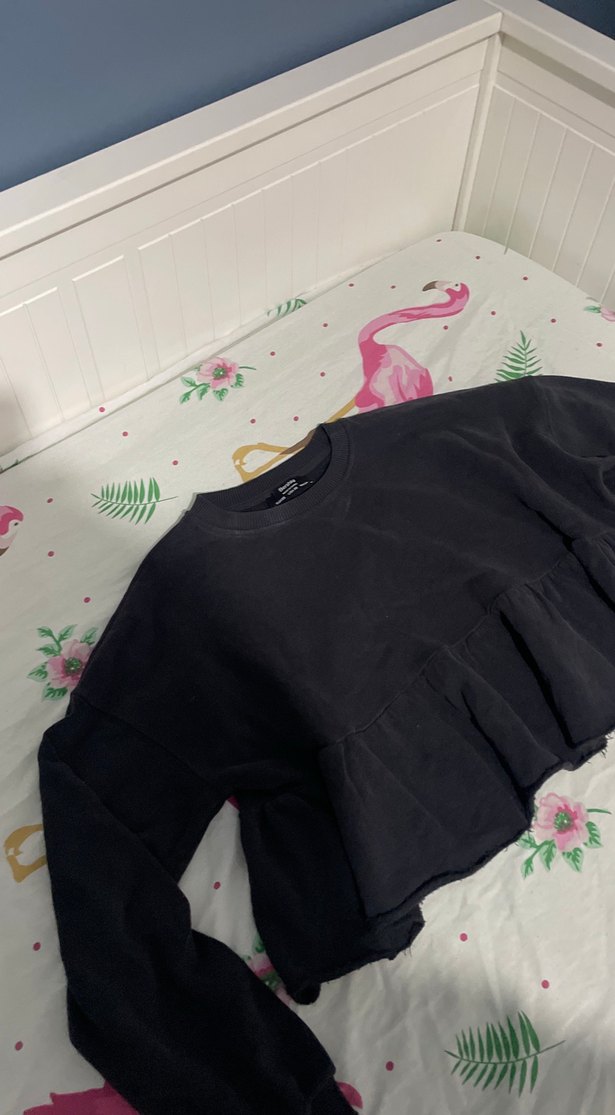 Kadın Siyah Fırfırlı Uzun Kollu Sweatshirt - Görsel 2