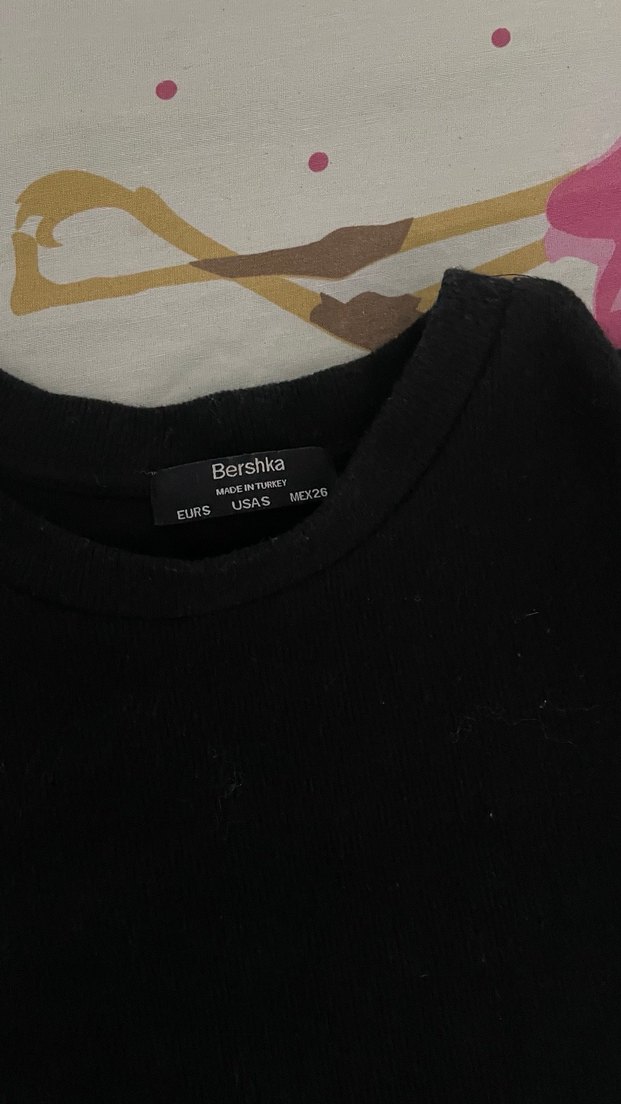 Bershka vatkalı siyah kazak - Görsel 3