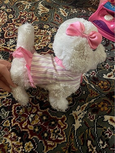  Oyuncak köpek