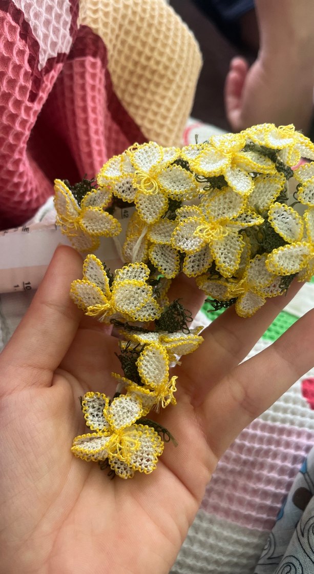 Sarı Kenar İşlemeli Bohem Dantel - Görsel 2