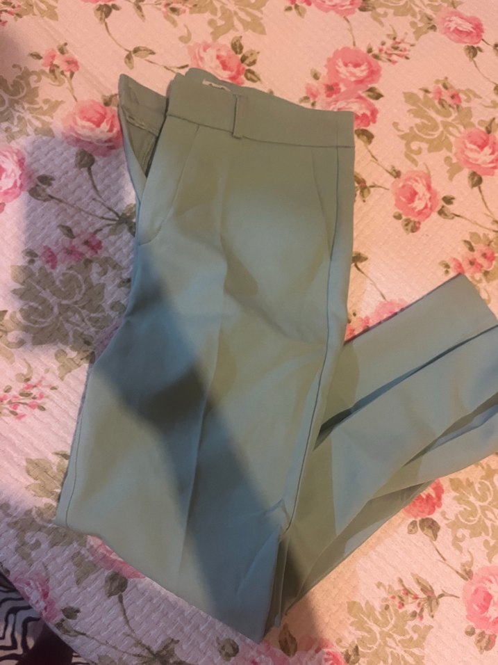 Yeşil Düğmeli Kadın Midi Kumaş Pantolon - Görsel 2