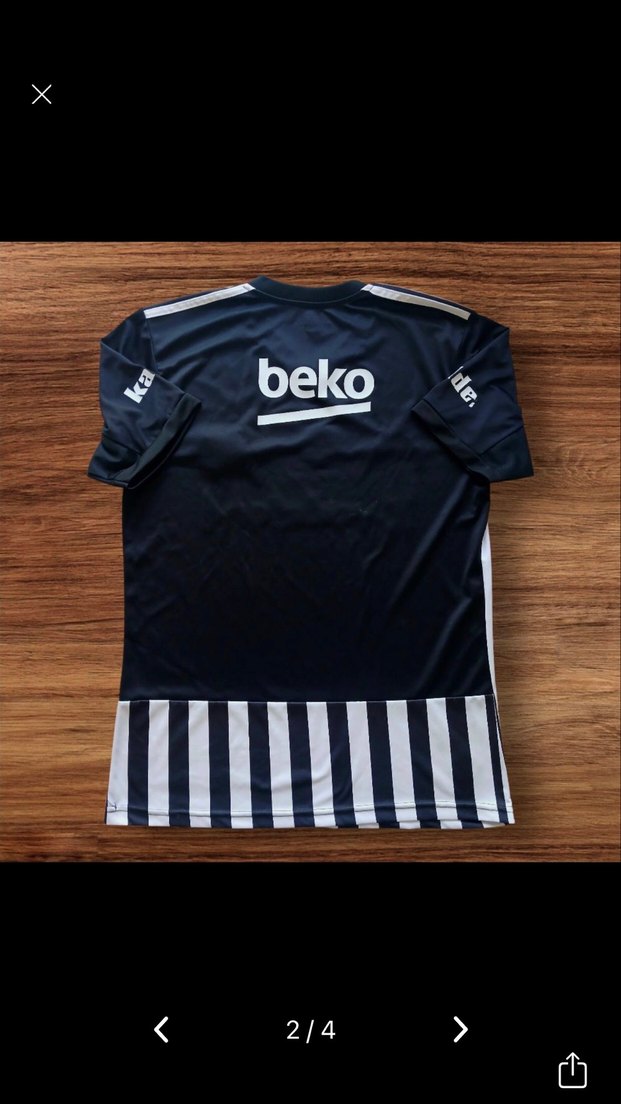 Beşiktaş 17-18 Çubuklu forma - Görsel 2