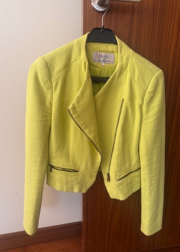 Zara Marka Canli Limon Sarisi Asimetrik Fermuarli Kisa Ceket
