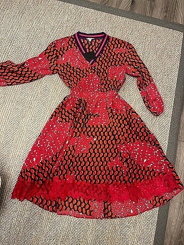 Twist / yeni etiketli elbise