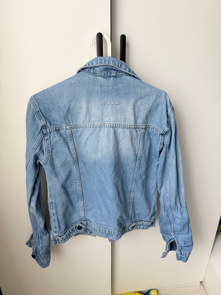 Kadın Açık Mavi Düğmeli Denim Ceket - Görsel 4