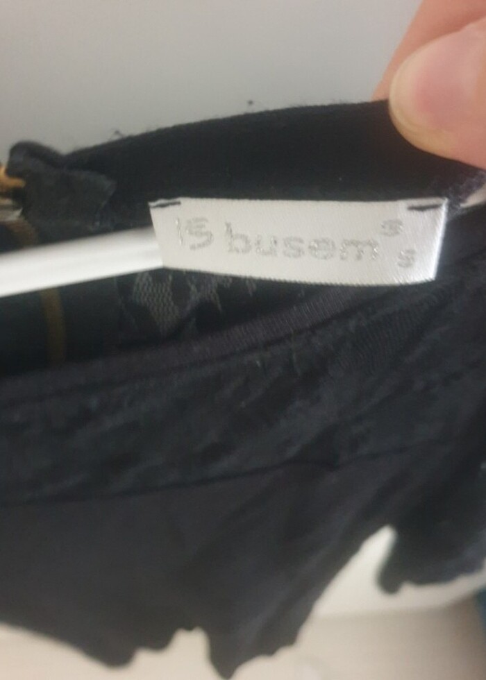 Siyah dantelli elbise - Görsel 3