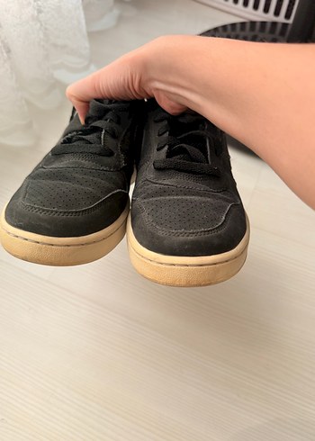 Nike Siyah Bağcıklı Kadın Spor Ayakkabı - Görsel 4