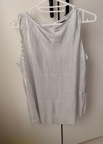 Gri Pliseli Kolsuz Kadın Bluz - Görsel 2